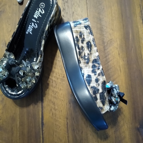 💥HOST PICK 10/8/19💥 - Picture 3 of 5